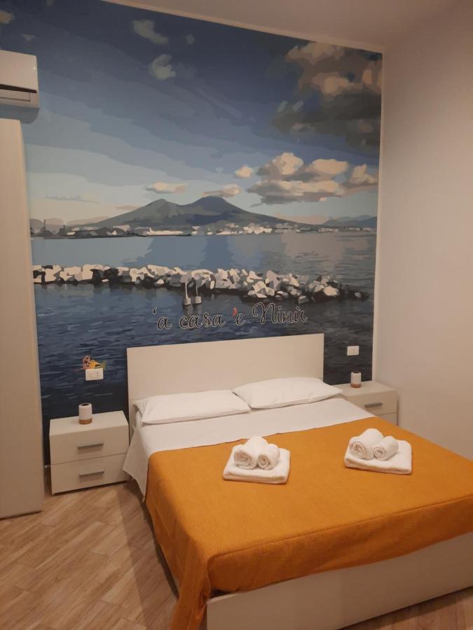 'A Casa 'E Ninu Casa Vacanze Неаполь Экстерьер фото