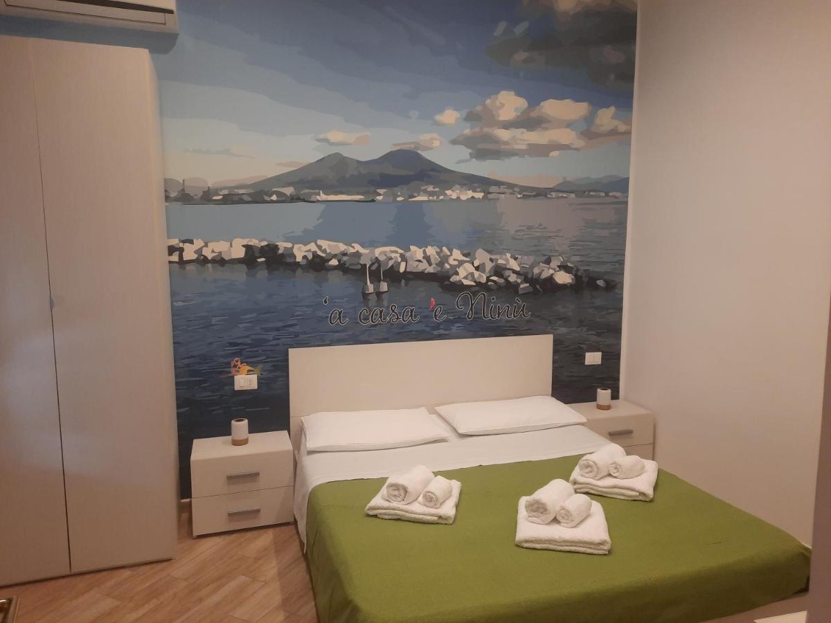'A Casa 'E Ninu Casa Vacanze Неаполь Экстерьер фото