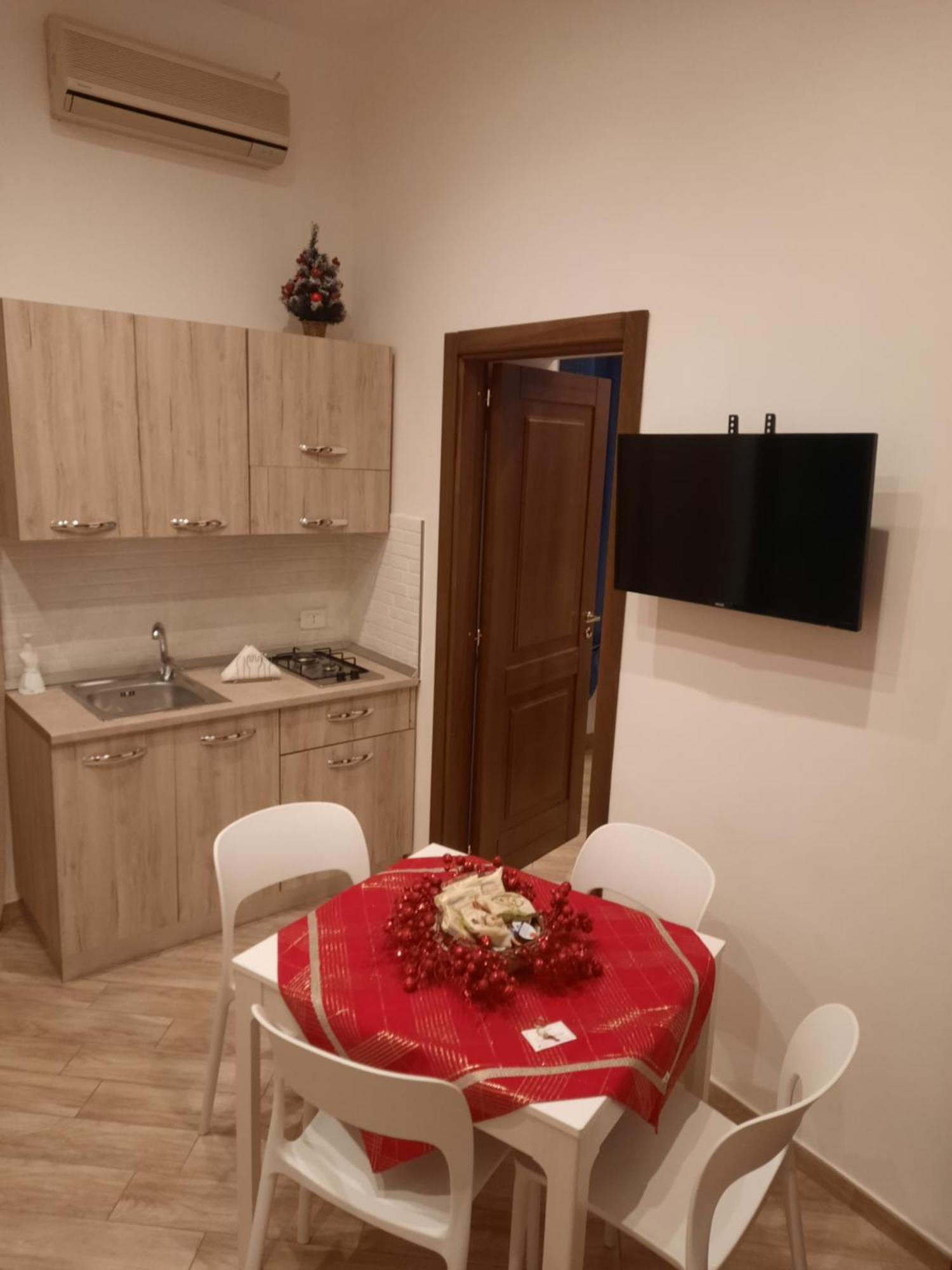 'A Casa 'E Ninu Casa Vacanze Неаполь Экстерьер фото