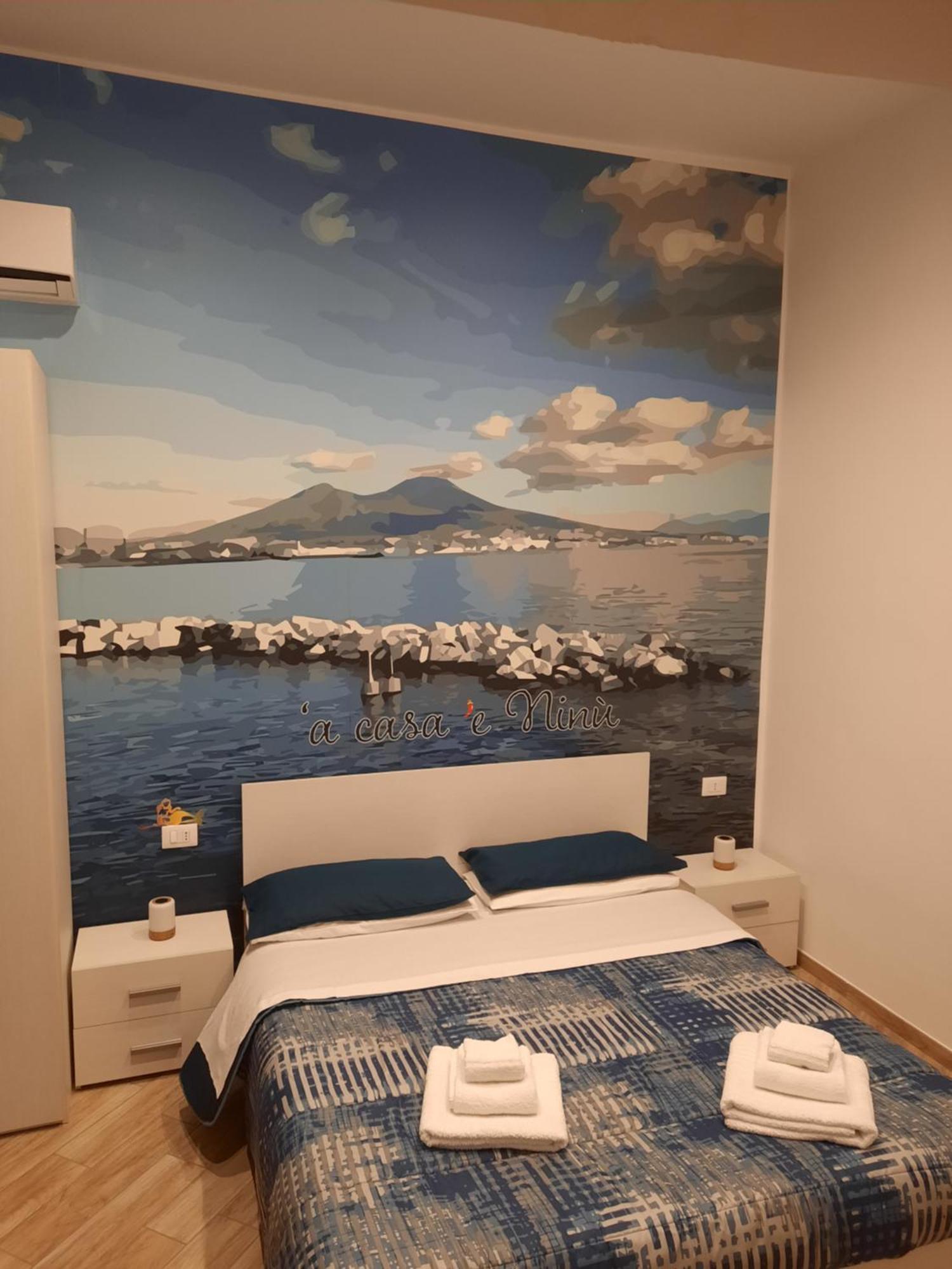 'A Casa 'E Ninu Casa Vacanze Неаполь Экстерьер фото