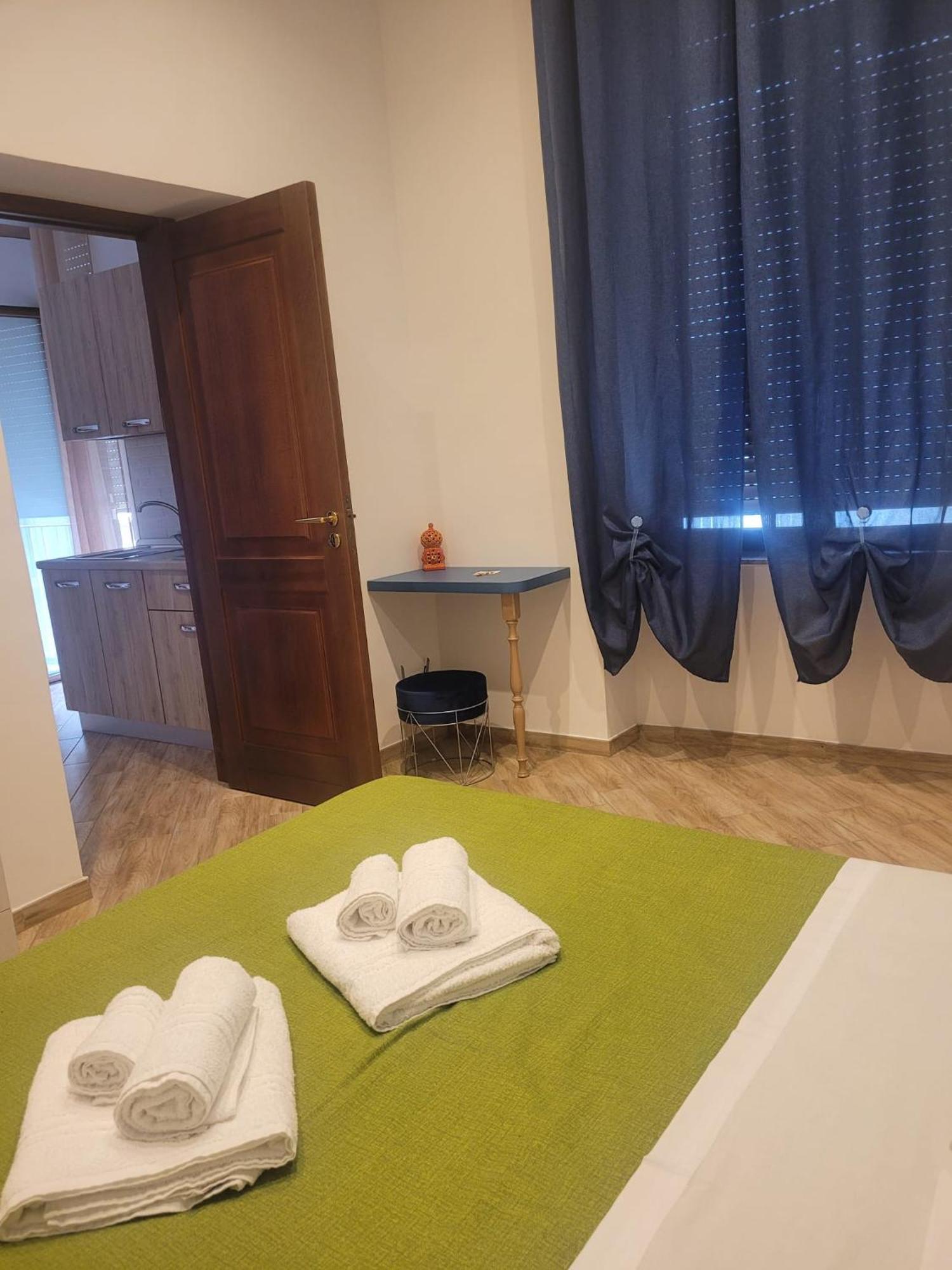'A Casa 'E Ninu Casa Vacanze Неаполь Экстерьер фото