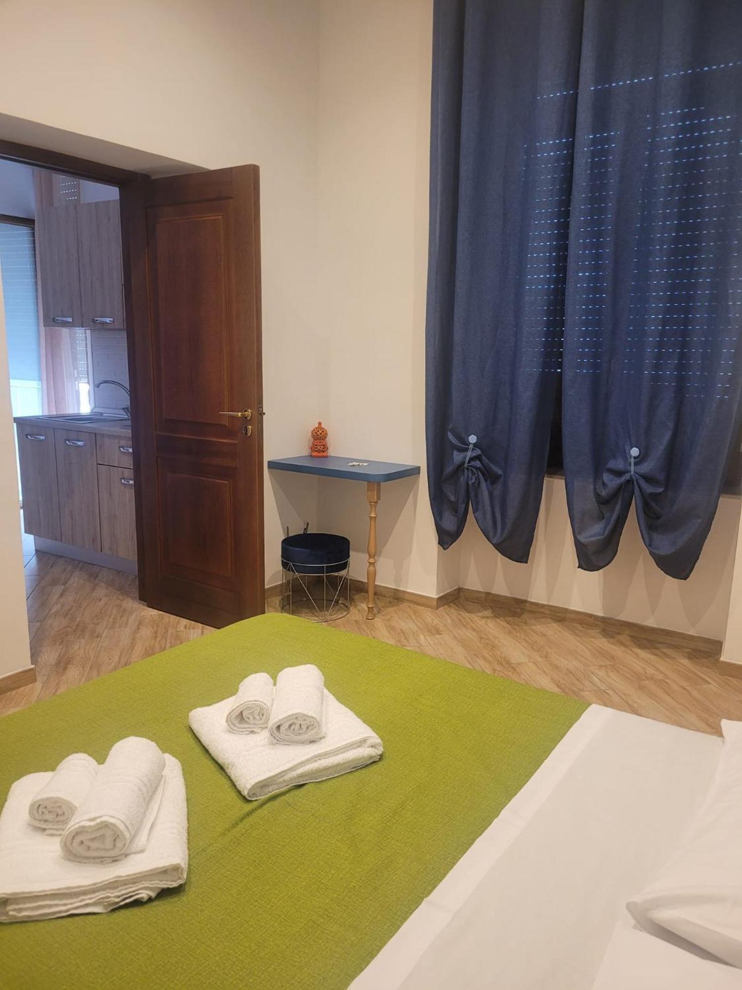 'A Casa 'E Ninu Casa Vacanze Неаполь Экстерьер фото
