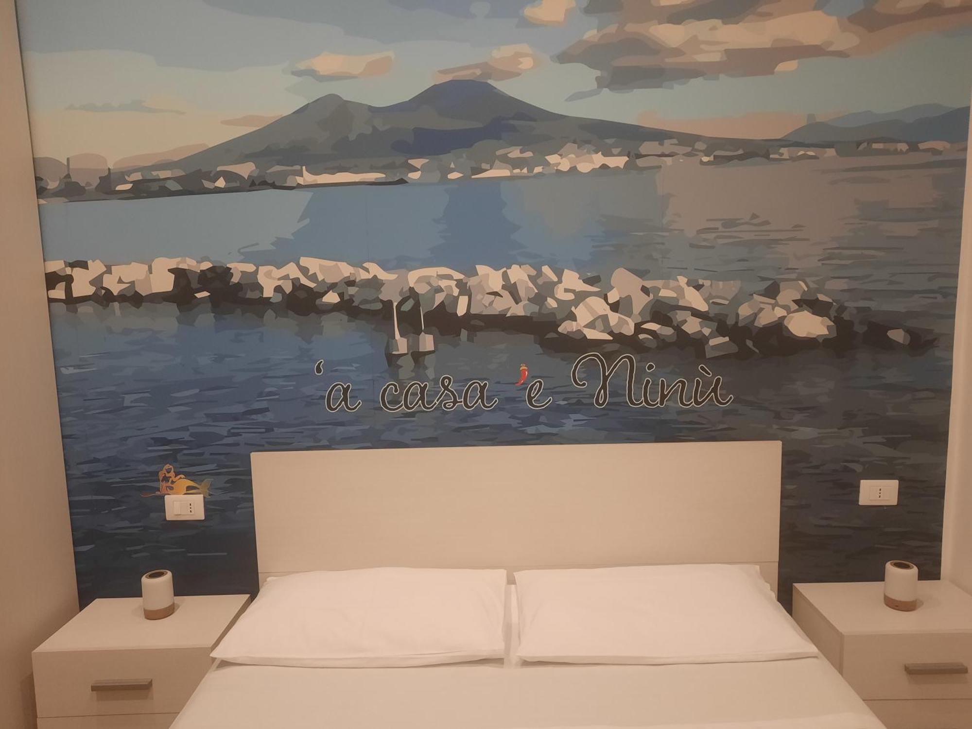 'A Casa 'E Ninu Casa Vacanze Неаполь Экстерьер фото